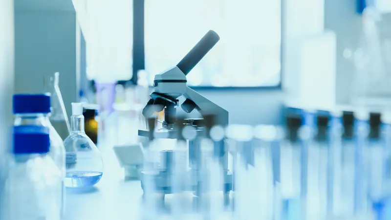 modern-scientific-medical-equipment-at-testing-lab-Lister-Institute