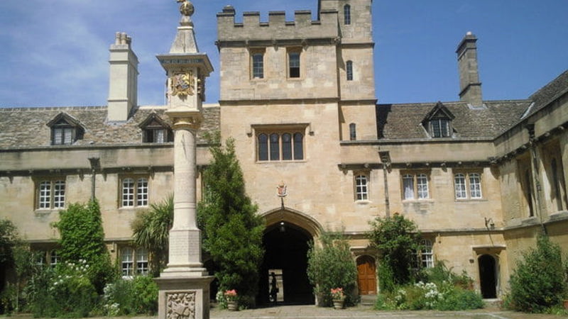 Corpus-Christi-College-Oxford.jpg